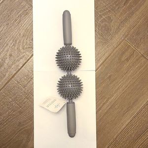 PHYSICAL 57 Massage Roller Gray